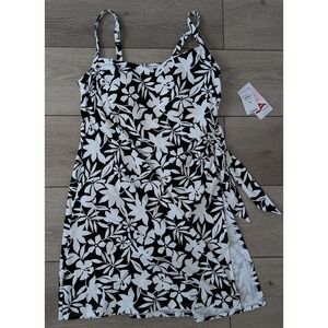 NWT Lands End Women Chlorine Resistant Sweetheart Swimdress Black Floral Size 8